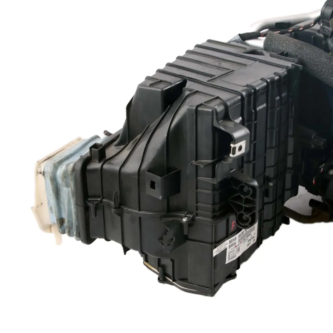 Heater Air Conditioning Matrix Housing Diesel 9202574 to BMW 5 7 F01 F02 F07 GT with Part number 9241197 BMW 5 7 F01 F02 F07 GT Heater Air Conditioning Matrix Housing Diesel 9202574 - SKU rhd-9241197 - Part number 9241197