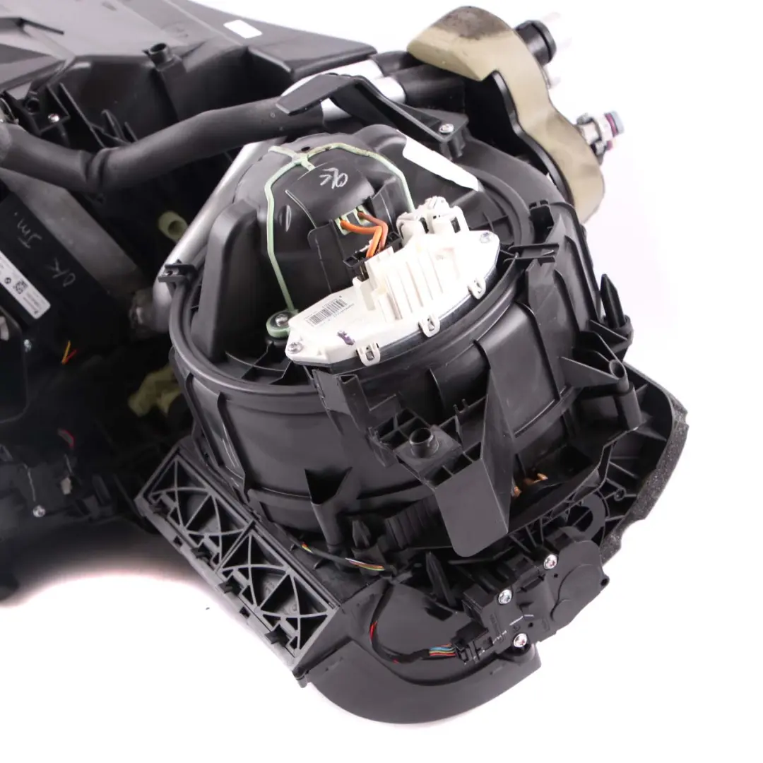 Heater Air Conditioning Matrix Housing Unit Diesel X4 F26 to BMW X3 F25 with Part number 9244080 BMW X3 F25 Heater Air Conditioning Matrix Housing Unit Diesel X4 F26 - SKU rhd-9244080 - Part number 9244080