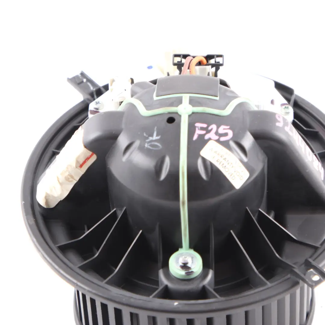 Heater Blower BMW X3 F25 X4 F26 Motor Fan Cooling Actuator Unit to with Part number 9244084 Heater Blower BMW X3 F25 X4 F26 Motor Fan Cooling Actuator Unit - SKU rhd-9244084 - Part number 9244084