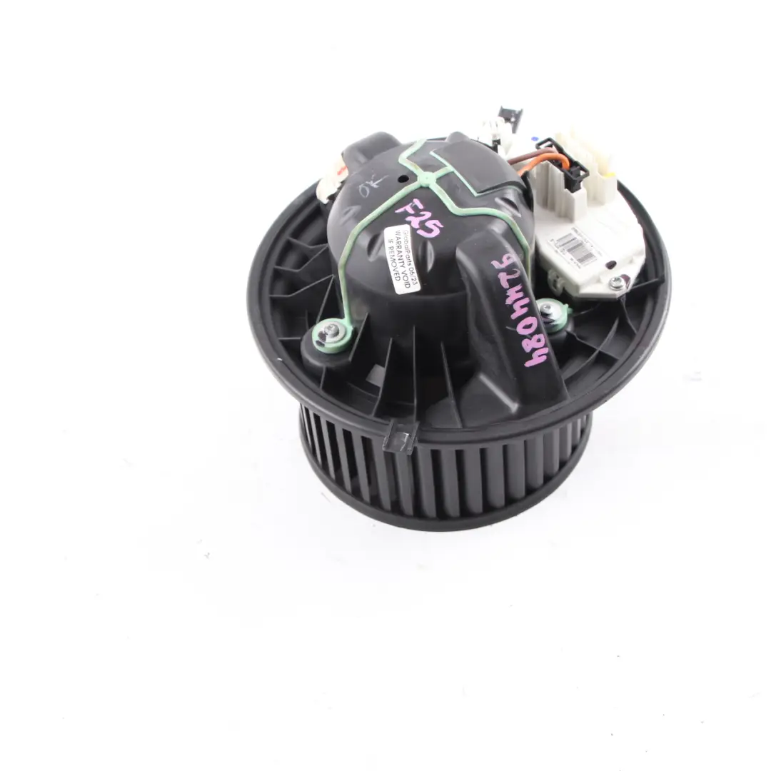 Heater Blower BMW X3 F25 X4 F26 Motor Fan Cooling Actuator Unit to with Part number 9244084 Heater Blower BMW X3 F25 X4 F26 Motor Fan Cooling Actuator Unit - SKU rhd-9244084 - Part number 9244084