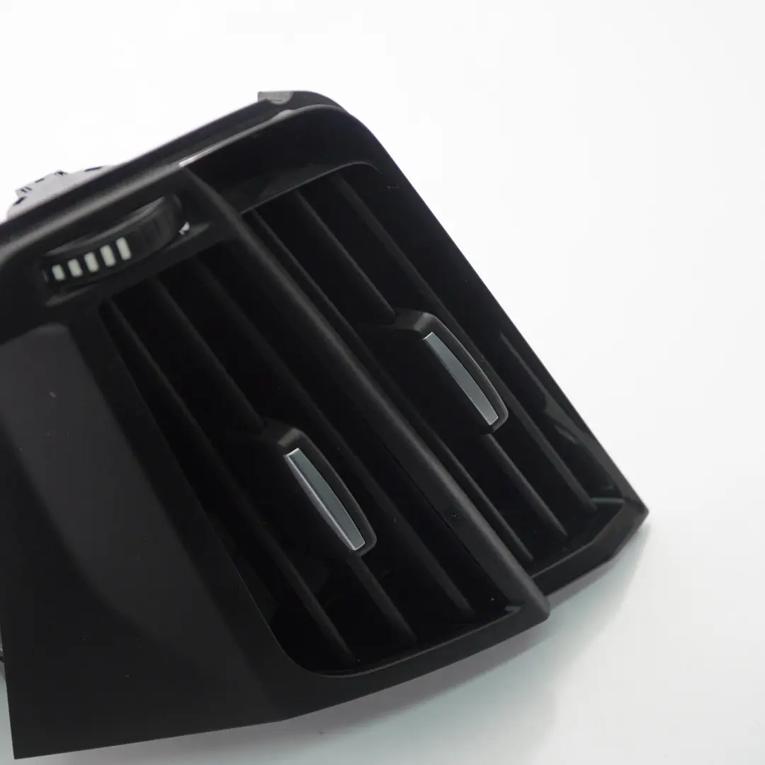 Dashboard Air Vent BMW X5 F15 X6 F16 Right O/S Dash Nozzle Grill to with Part number 9252926 Dashboard Air Vent BMW X5 F15 X6 F16 Right O/S Dash Nozzle Grill - SKU rhd-9252926 - Part number 9252926