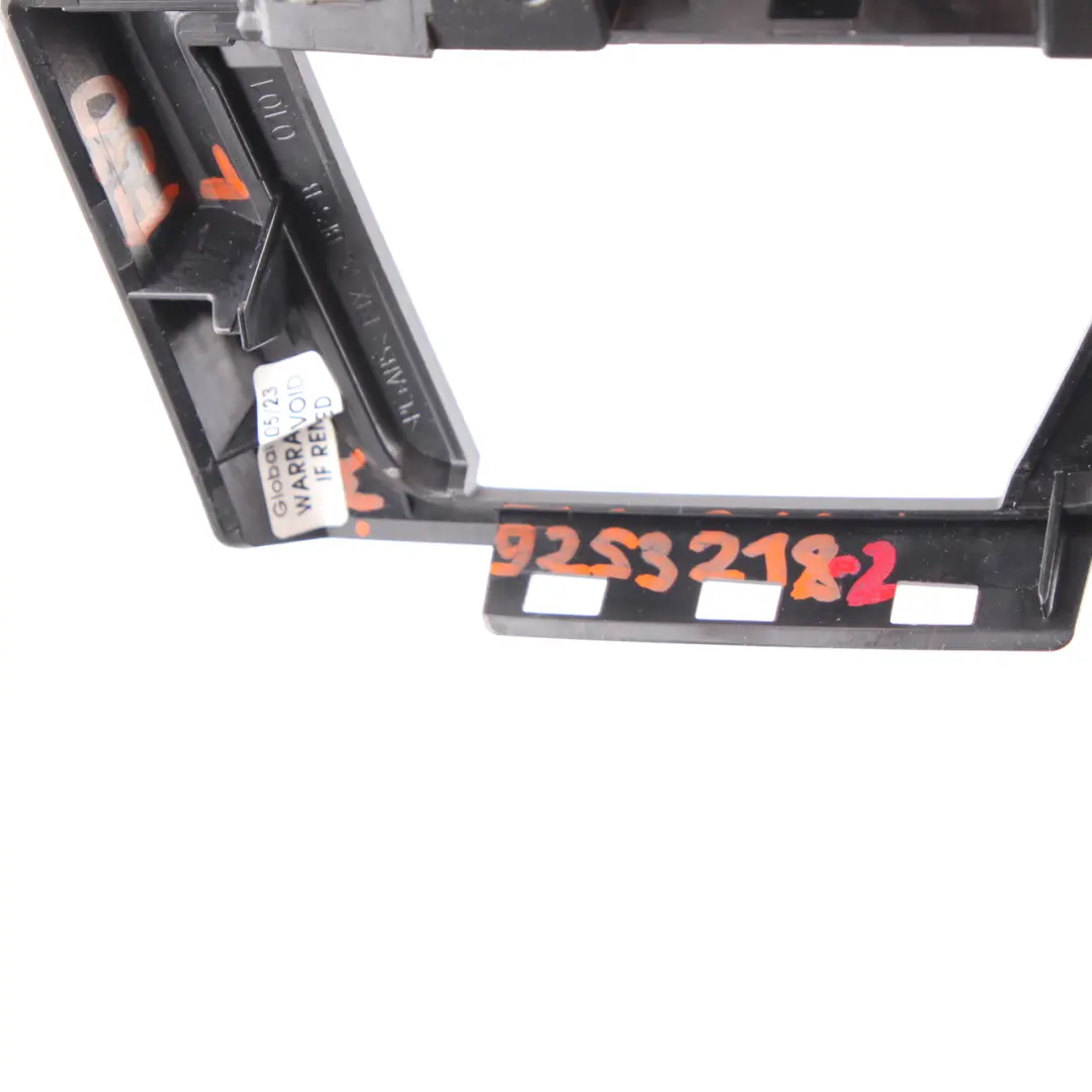 Air Vent Cover BMW F30 F31 F32 F33 Frame Fresh Air Grille Dash Left N/S - SKU rhd-9253218-2 - Part number 9253218