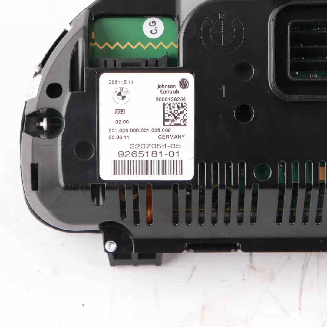 Instrument Cluster BMW F10 F11 Diesel Speedo Meter Clocks Automatic to with Part number 9265181 Instrument Cluster BMW F10 F11 Diesel Speedo Meter Clocks Automatic - SKU rhd-9265181 - Part number 9265181