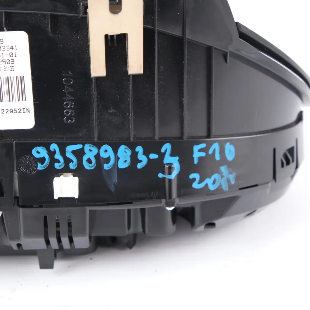 Instrument Cluster BMW F10 F11 Diesel Speedo Meter Clocks Automatic to with Part number 9265181 Instrument Cluster BMW F10 F11 Diesel Speedo Meter Clocks Automatic - SKU rhd-9265181 - Part number 9265181