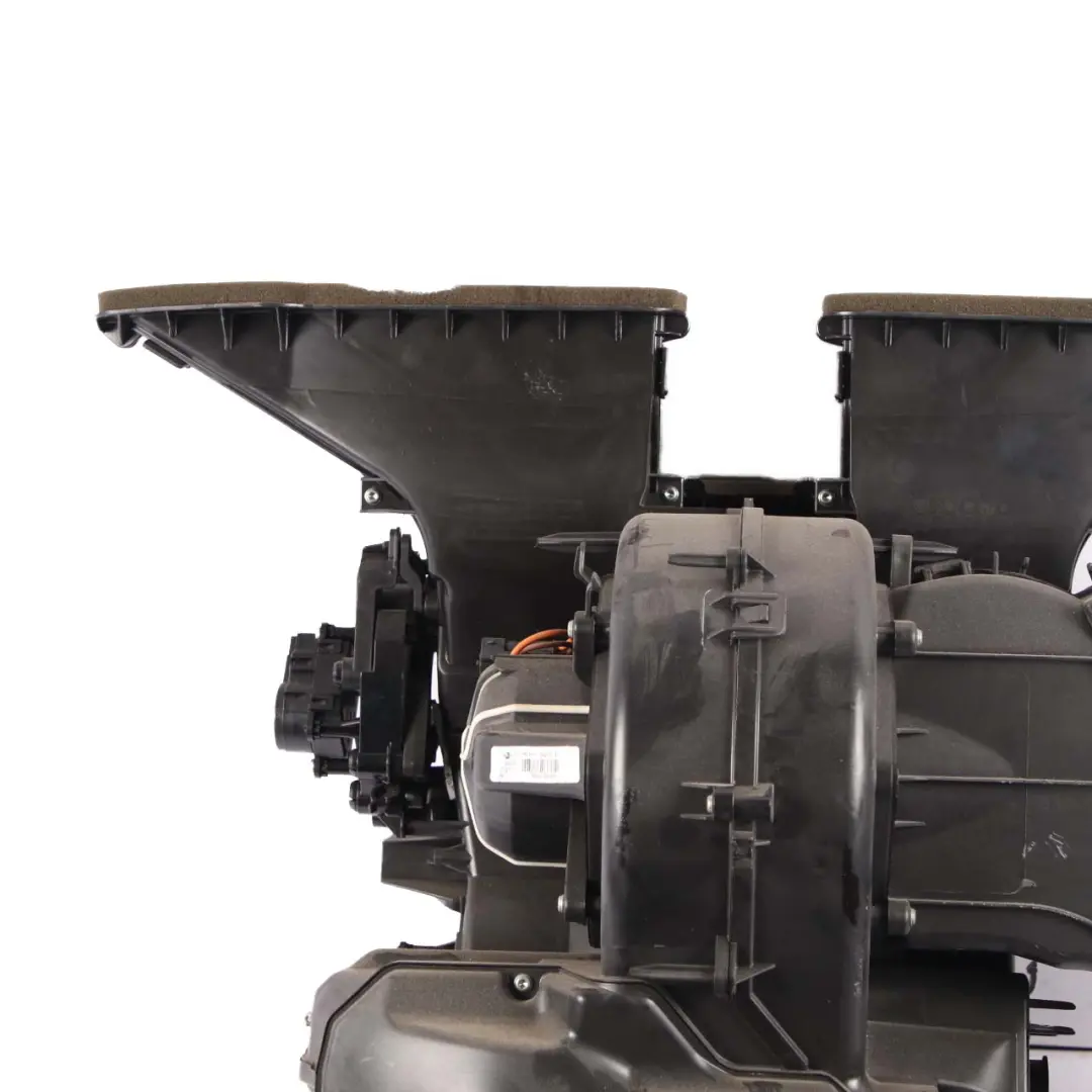 Heater Blower Matrix Box Valeo to Mini Cooper One R56 R57 R58 R59 with Part number 9266887 Mini Cooper One R56 R57 R58 R59 Heater Blower Matrix Box Valeo - SKU rhd-9266887 - Part number 9266887