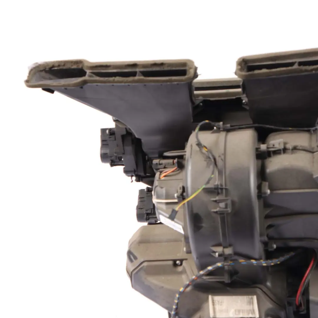 Heater Air Conditioning A/C Blower Matrix Box Valeo Diesel 9240708 to Mini R56 R57 with Part number 9266896 Mini R56 R57 Heater Air Conditioning A/C Blower Matrix Box Valeo Diesel 9240708 - SKU rhd-9266896 - Part number 9266896