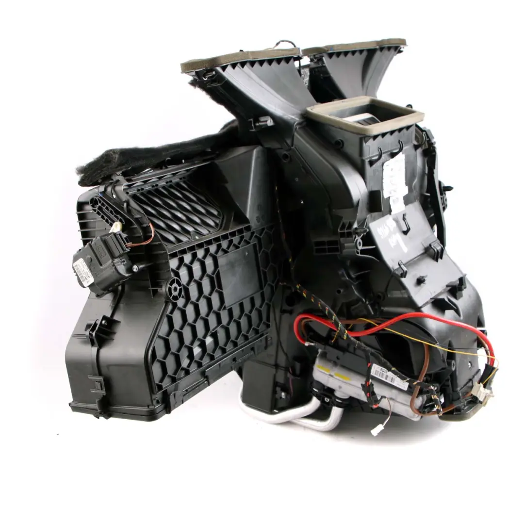 Heater Blower Matrix Box Diesel Valeo 9266879 to Mini R55 R60 Clubman Countryman with Part number 9266898 Mini R55 R60 Clubman Countryman Heater Blower Matrix Box Diesel Valeo 9266879 - SKU rhd-9266898 - Part number 9266898