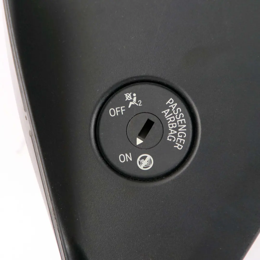 Dashboard Trim Dash Outer Left Instrument Panel Cover N/S to BMW i3 I01 with Part number 9282992 BMW i3 I01 Dashboard Trim Dash Outer Left Instrument Panel Cover N/S - SKU rhd-9282992 - Part number 9282992