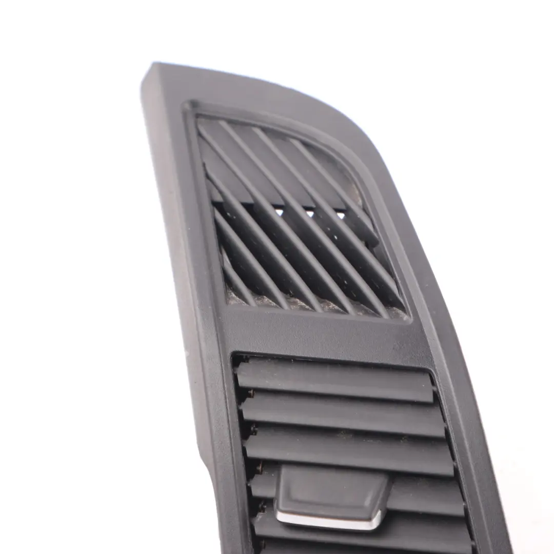 Dashboard Fresh Air Vent Grille Right O/S Driver's Side to BMW i3 I01 with Part number 9283002 BMW i3 I01 Dashboard Fresh Air Vent Grille Right O/S Driver's Side - SKU rhd-9283002 - Part number 9283002