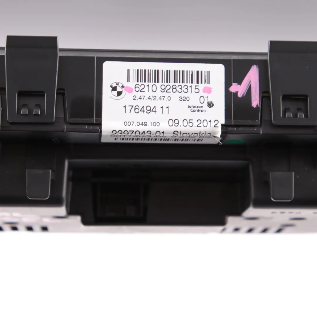 Instrument Cluster BMW F30 F31 F32 Speedo Clocks MPH Manual to with Part number 9283315 Instrument Cluster BMW F30 F31 F32 Speedo Clocks MPH Manual - SKU rhd-9283315-1 - Part number 9283315