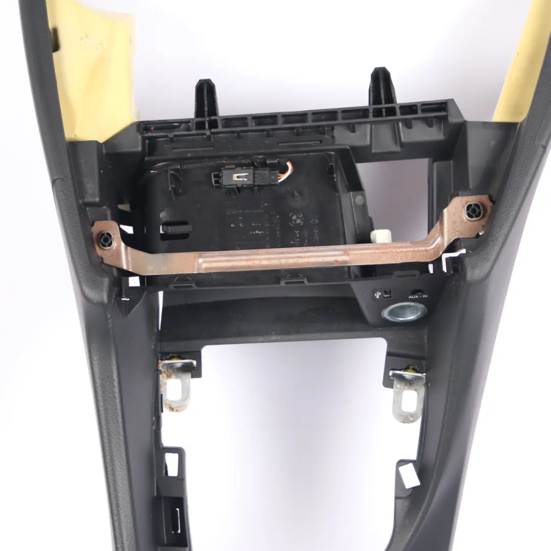 Centre Console Black Retractable Sliding Trim Armrest Black to BMW X1 E84 with Part number 9285166 BMW X1 E84 Centre Console Black Retractable Sliding Trim Armrest Black - SKU rhd-9285166-1 - Part number 9285166