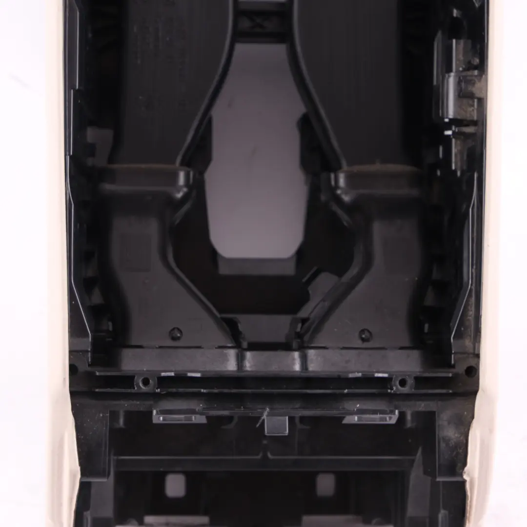 Centre Console Holder Mounting Unit Leather Dakota Oyster to BMW F10 F11 with Part number 9299284 BMW F10 F11 Centre Console Holder Mounting Unit Leather Dakota Oyster - SKU rhd-9299284 - Part number 9299284