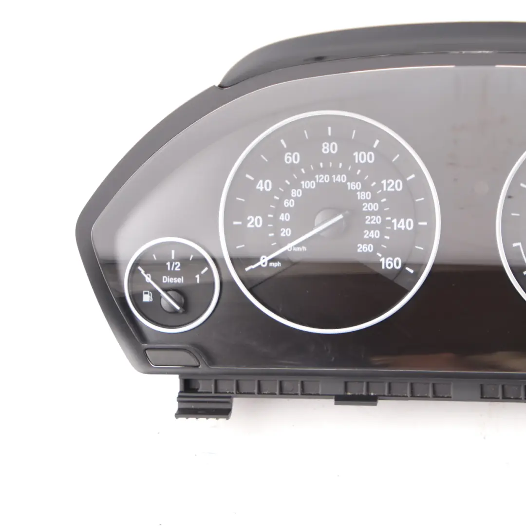 Instrument Cluster BMW F30 F31 Diesel Speedo Clocks Meter Automatic to with Part number 9325208 Instrument Cluster BMW F30 F31 Diesel Speedo Clocks Meter Automatic - SKU rhd-9325208 - Part number 9325208
