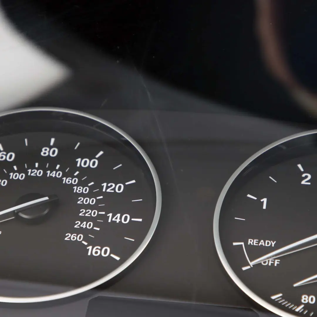  £BMW 3 Series F30 F31 Diesel Instrument Cluster Speedo Clocks Manual - SKU rhd-9325596-1 - Part number 9325596