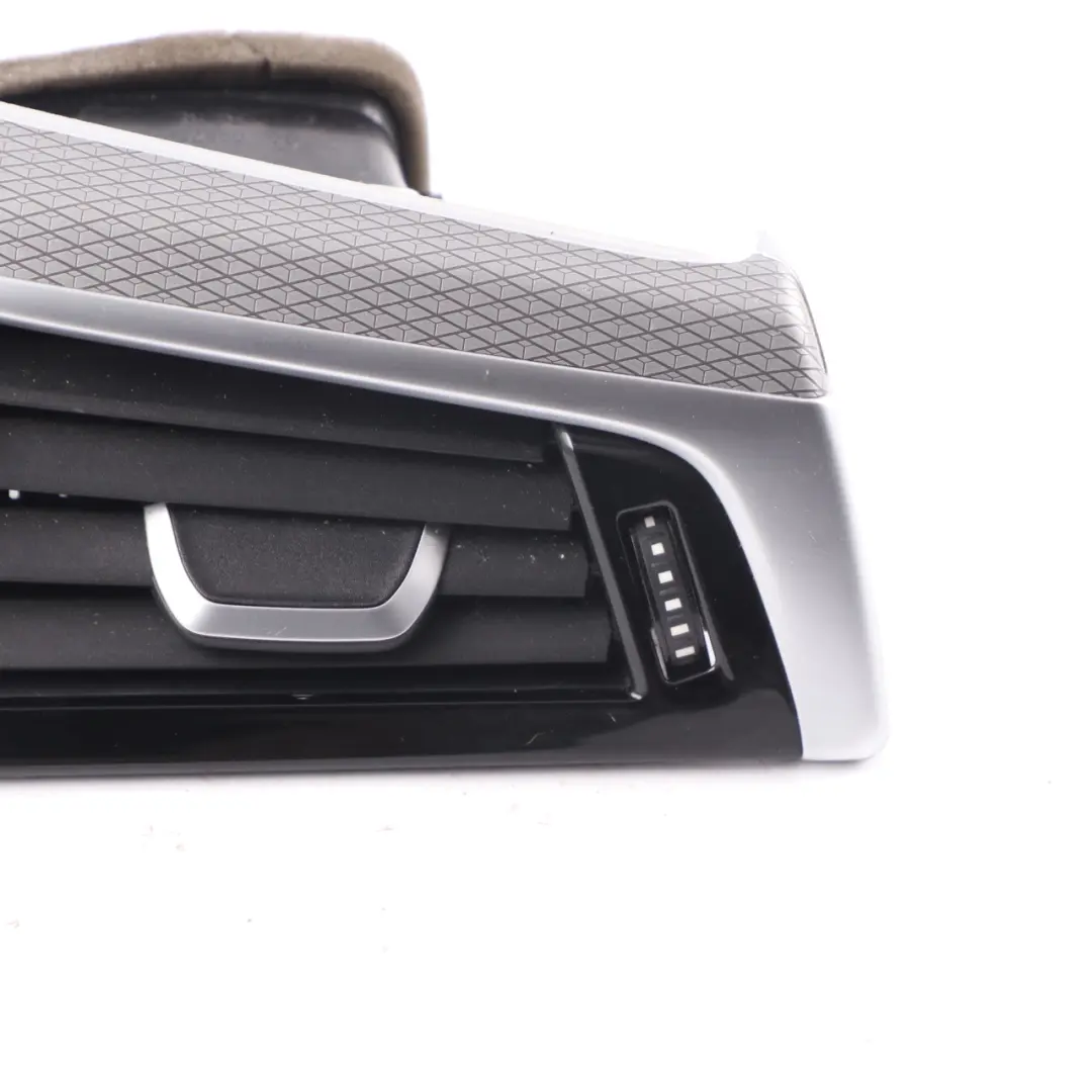 Vent BMW G30 G31 F90 G32 GT Fresh Air Grille Driver's Side Right O/S to Air with Part number 9330858 Air Vent BMW G30 G31 F90 G32 GT Fresh Air Grille Driver's Side Right O/S - SKU rhd-9330858 - Part number 9330858