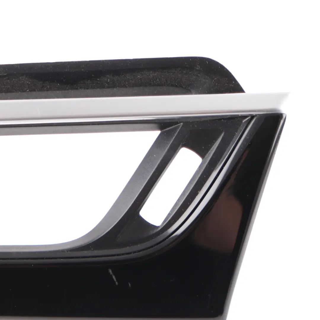 Vent Trim BMW X1 F48 X2 F39 Right O/S Dashboard Dash Cover Panel to Air with Part number 9332241 Air Vent Trim BMW X1 F48 X2 F39 Right O/S Dashboard Dash Cover Panel - SKU rhd-9332241 - Part number 9332241