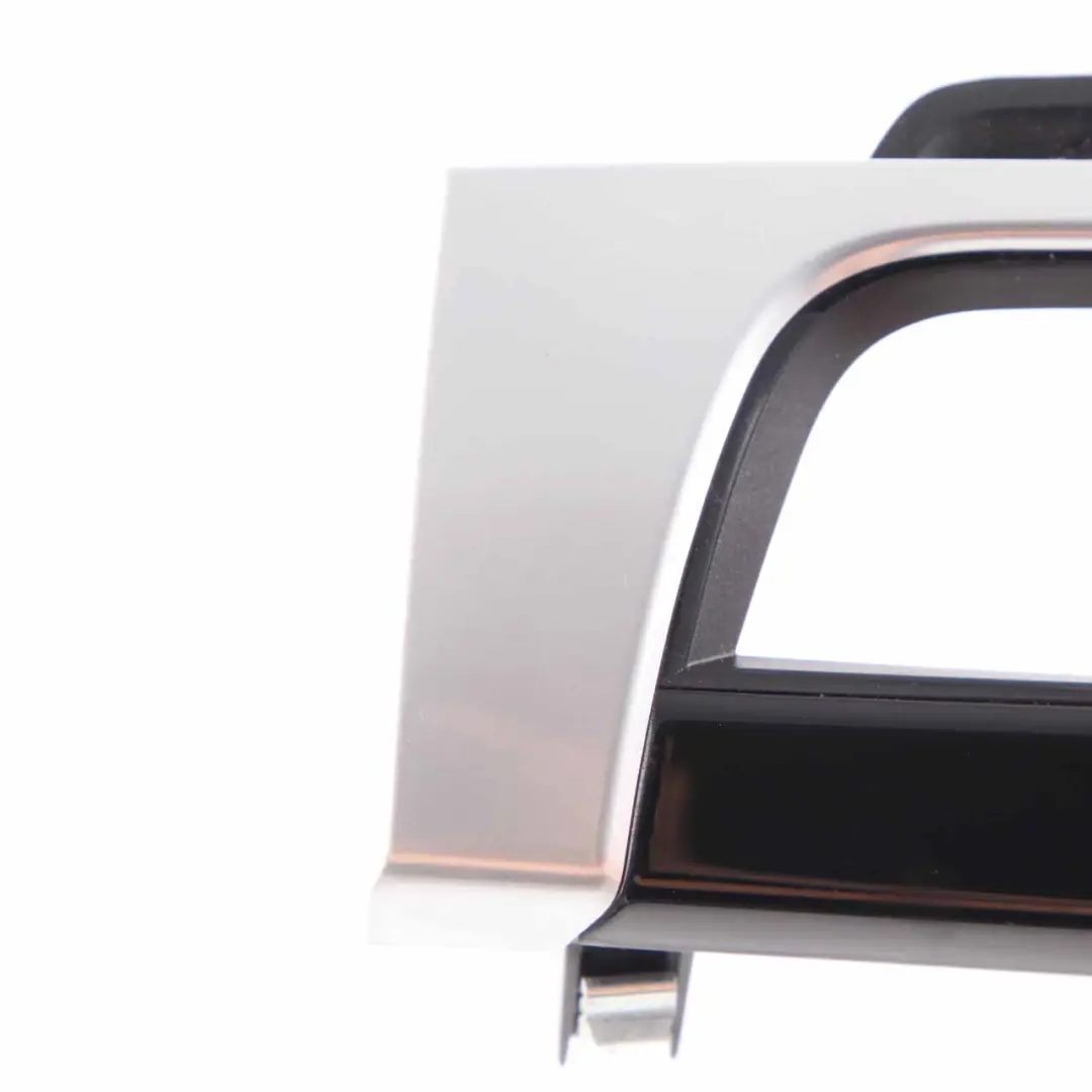 Vent Trim BMW X1 F48 X2 F39 Right O/S Dashboard Dash Cover Panel to Air with Part number 9332241 Air Vent Trim BMW X1 F48 X2 F39 Right O/S Dashboard Dash Cover Panel - SKU rhd-9332241 - Part number 9332241