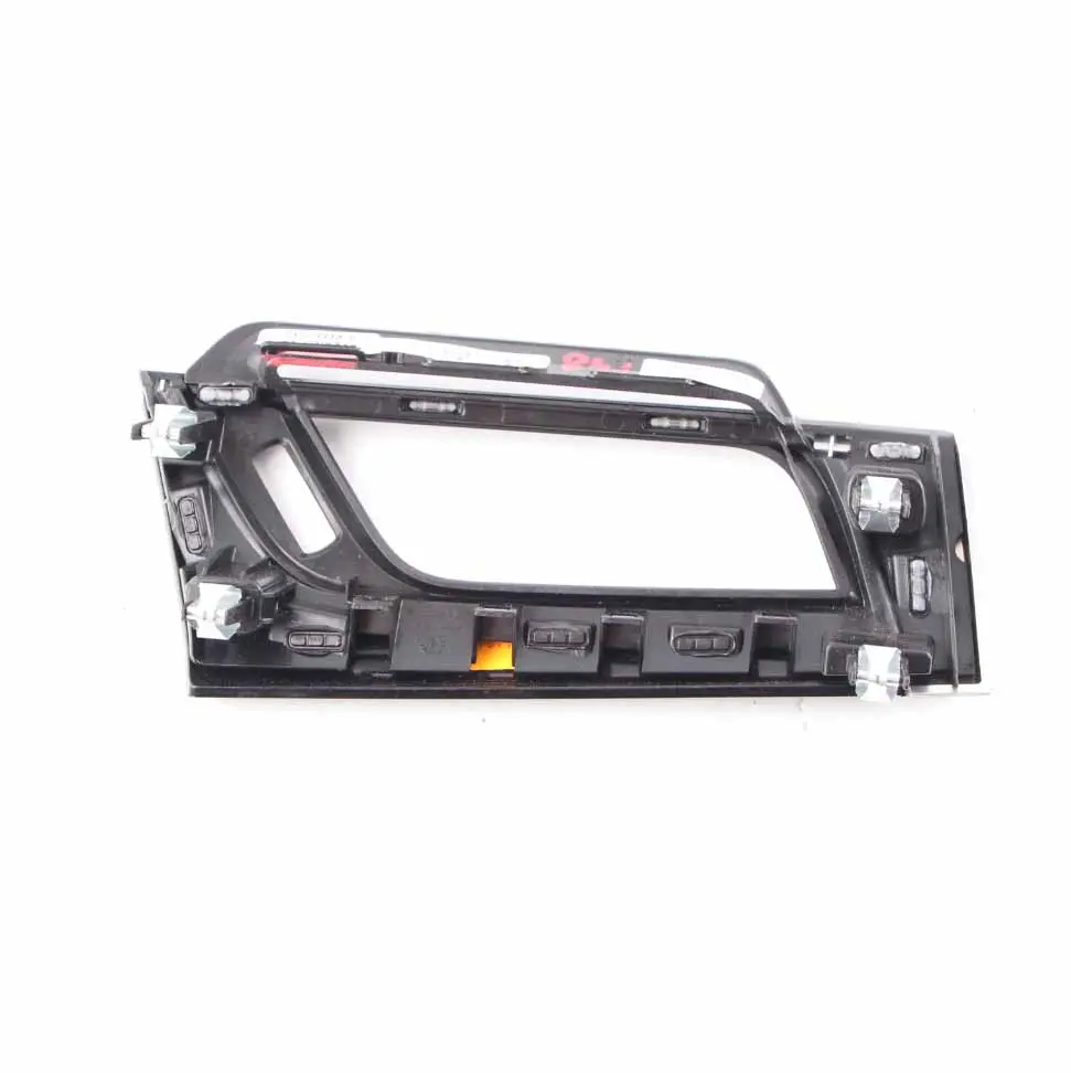 Vent Trim BMW X1 F48 X2 F39 Right O/S Dashboard Dash Cover Panel to Air with Part number 9332241 Air Vent Trim BMW X1 F48 X2 F39 Right O/S Dashboard Dash Cover Panel - SKU rhd-9332241 - Part number 9332241
