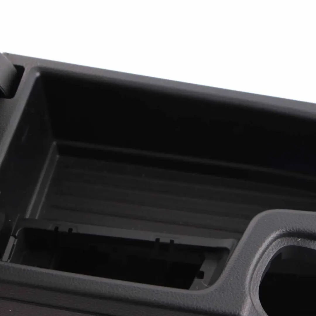 Centre Console BMW F32 LCI F36 Console Armrest Black Ivory White Leather to with Part number 9360531 Centre Console BMW F32 LCI F36 Console Armrest Black Ivory White Leather - SKU rhd-9360531-2 - Part number 9360531