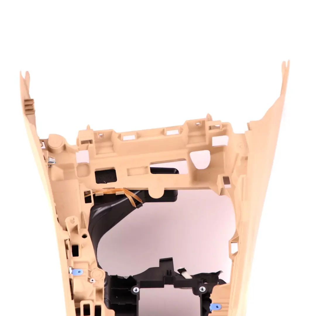 Centre Console Armrest Venetobeige Leather to BMW 3 4 F30 F31 F32 F33 with Part number 9360532 BMW 3 4 F30 F31 F32 F33 Centre Console Armrest Venetobeige Leather - SKU rhd-9360532 - Part number 9360532