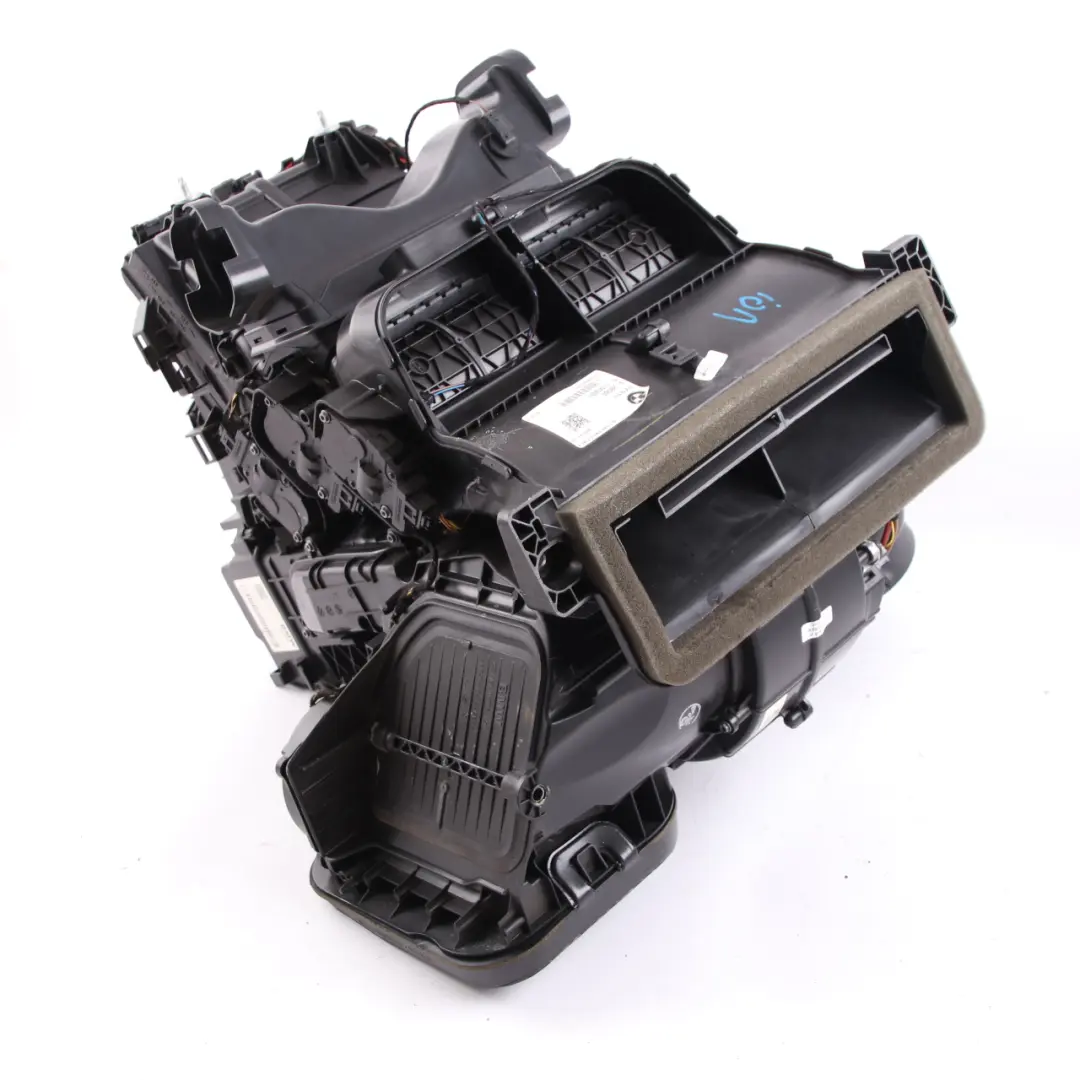 Heater Air Conditioning Matrix Housing Unit to BMW i3 I01 with Part number 9383124 BMW i3 I01 Heater Air Conditioning Matrix Housing Unit - SKU rhd-9383124 - Part number 9383124