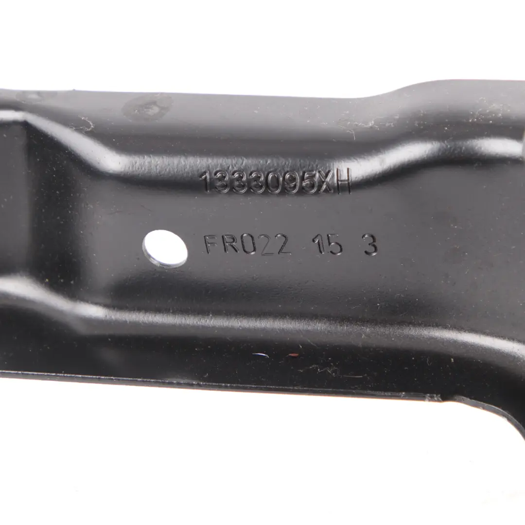 Front Right O/S Seat Box Driver Mount Base to Vauxhall Vivaro B Trafic 3 with Part number 93868298 Vauxhall Vivaro B Trafic 3 Front Right O/S Seat Box Driver Mount Base - SKU rhd-93868298 - Part number 93868298