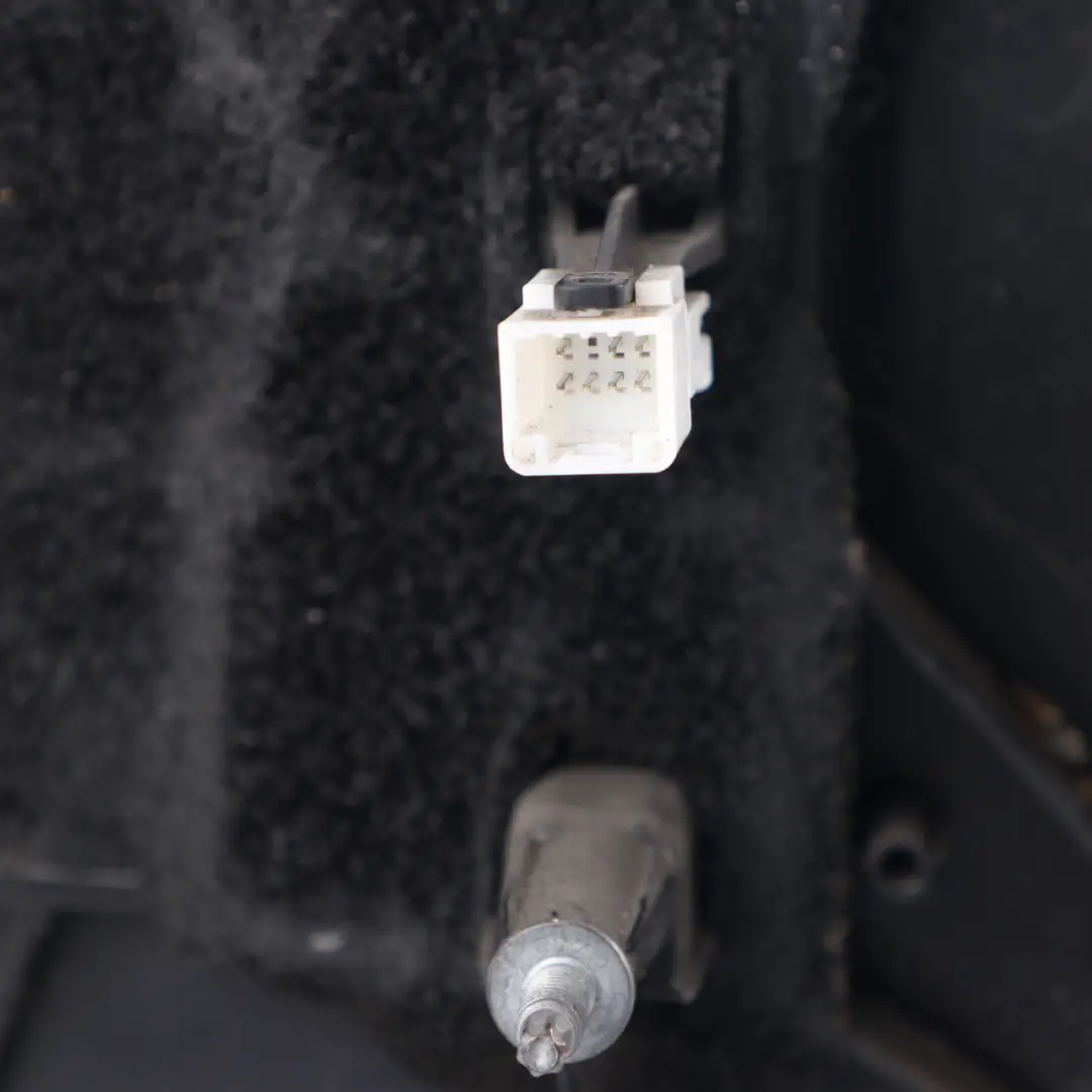 Wing Mirror Vauxhall Vivaro B Renault Trafic 3 Right O/S Primed to with Part number 963012774R Wing Mirror Vauxhall Vivaro B Renault Trafic 3 Right O/S Primed - SKU rhd-963012774R - Part number 963012774R