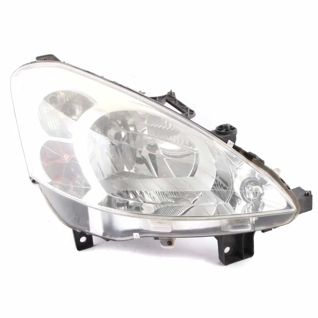 Headlight Citroen Berlingo Peugeot Partner Headlamp Front Right O/S to with Part number 9682829580 Headlight Citroen Berlingo Peugeot Partner Headlamp Front Right O/S - SKU rhd-9682829580 - Part number 9682829580