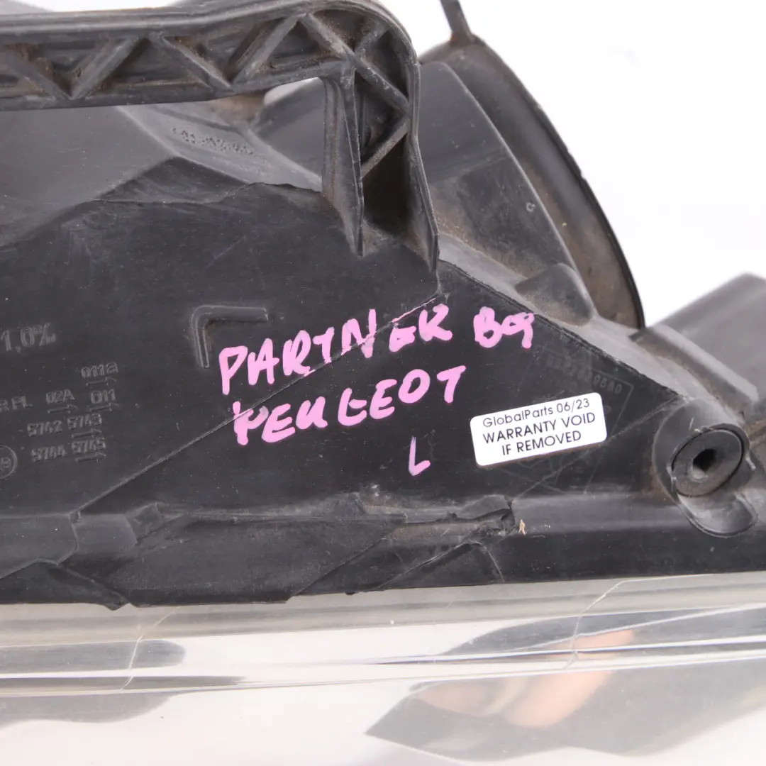 Headlight Citroen Berlingo Peugeot Partner Headlamp Front Left N/S to with Part number 9682829680 Headlight Citroen Berlingo Peugeot Partner Headlamp Front Left N/S - SKU rhd-9682829680 - Part number 9682829680