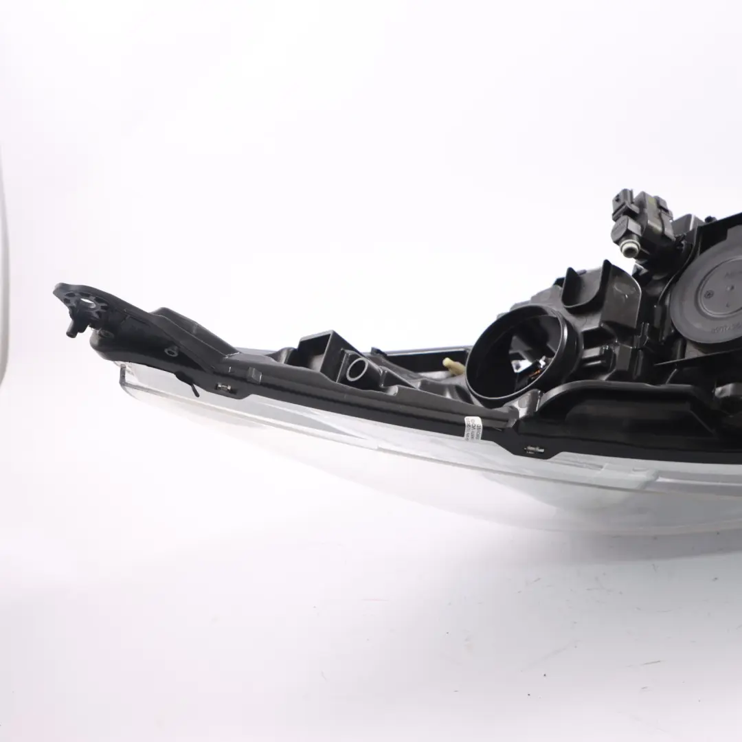 Headlight Headlamp Lamp Light Front Right O/S to Peugeot 3008 with Part number 9685472680 Peugeot 3008 Headlight Headlamp Lamp Light Front Right O/S - SKU rhd-9685472680 - Part number 9685472680