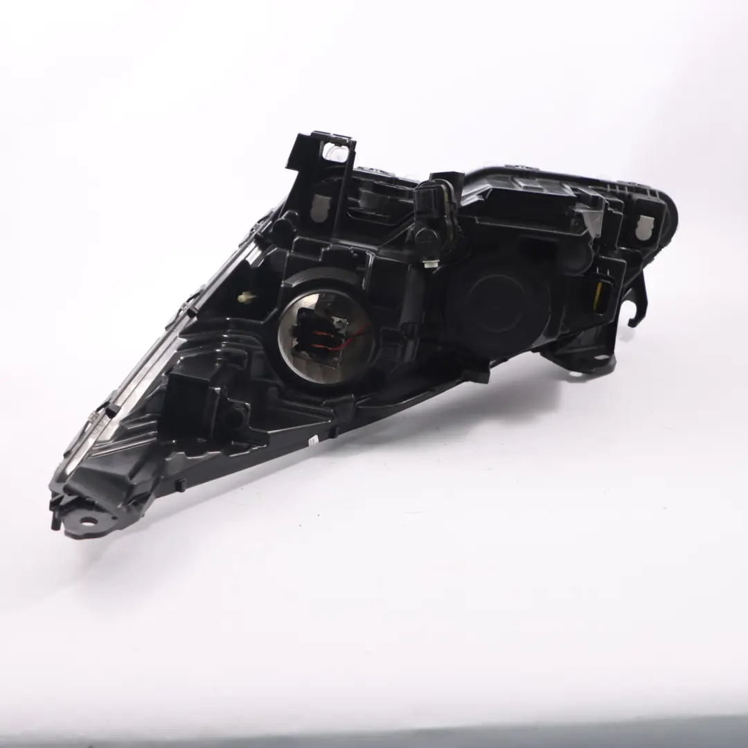 Headlight Headlamp Lamp Light Front Right O/S to Peugeot 3008 with Part number 9685472680 Peugeot 3008 Headlight Headlamp Lamp Light Front Right O/S - SKU rhd-9685472680 - Part number 9685472680