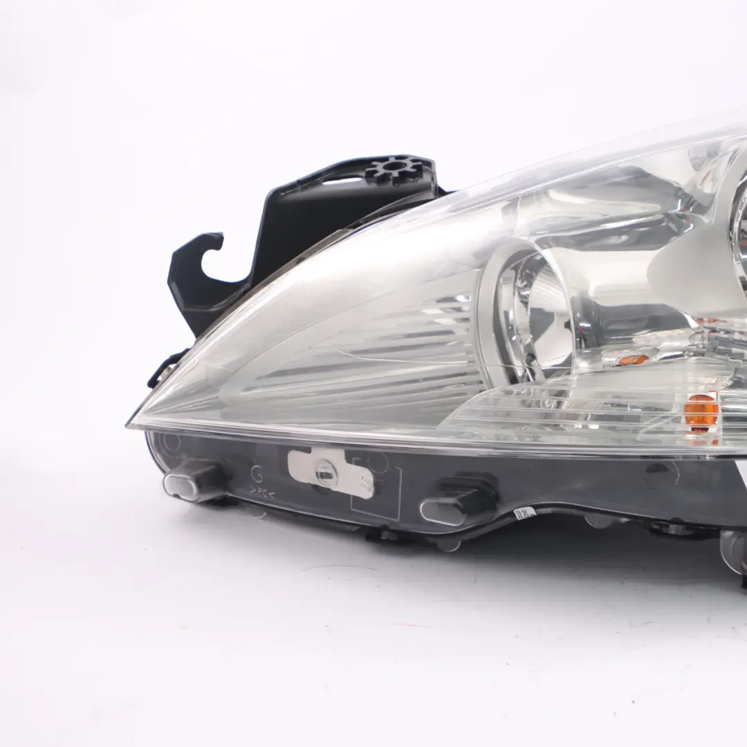 Headlight Headlamp Lamp Light Front Left N/S to Peugeot 3008 with Part number 9685472780 Peugeot 3008 Headlight Headlamp Lamp Light Front Left N/S - SKU rhd-9685472780 - Part number 9685472780