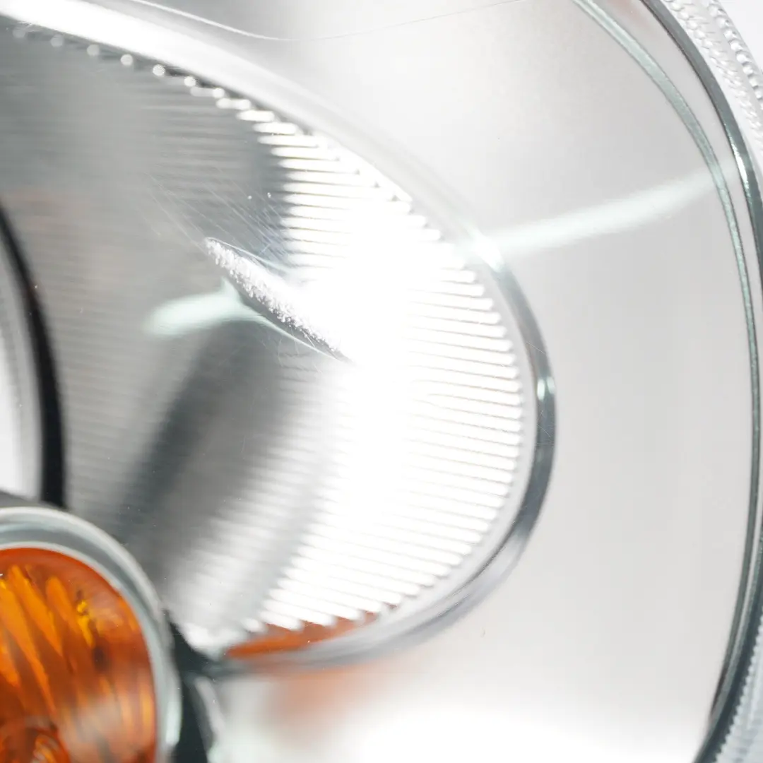 Headlight Turn Indicator Yellow Front Right O/S to Mini Cooper R60 R61 with Part number 9801030 Mini Cooper R60 R61 Headlight Turn Indicator Yellow Front Right O/S - SKU rhd-9801030-2 - Part number 9801030