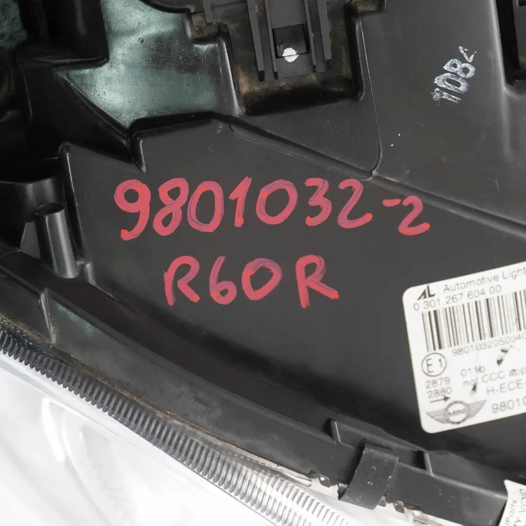 Headlight Turn Indicator White Front Right O/S to MINI Cooper R60 R61 with Part number 9801032 MINI Cooper R60 R61 Headlight Turn Indicator White Front Right O/S - SKU rhd-9801032-2 - Part number 9801032
