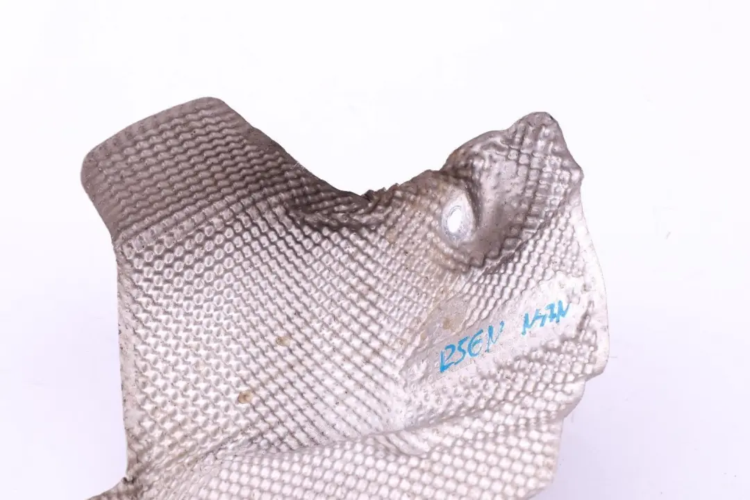 Steering Box Heat Shield Resistant Plate to Mini Cooper D R56 LCI R60 with Part number 9804415 Mini Cooper D R56 LCI R60 Steering Box Heat Shield Resistant Plate - SKU rhd-9804415 - Part number 9804415