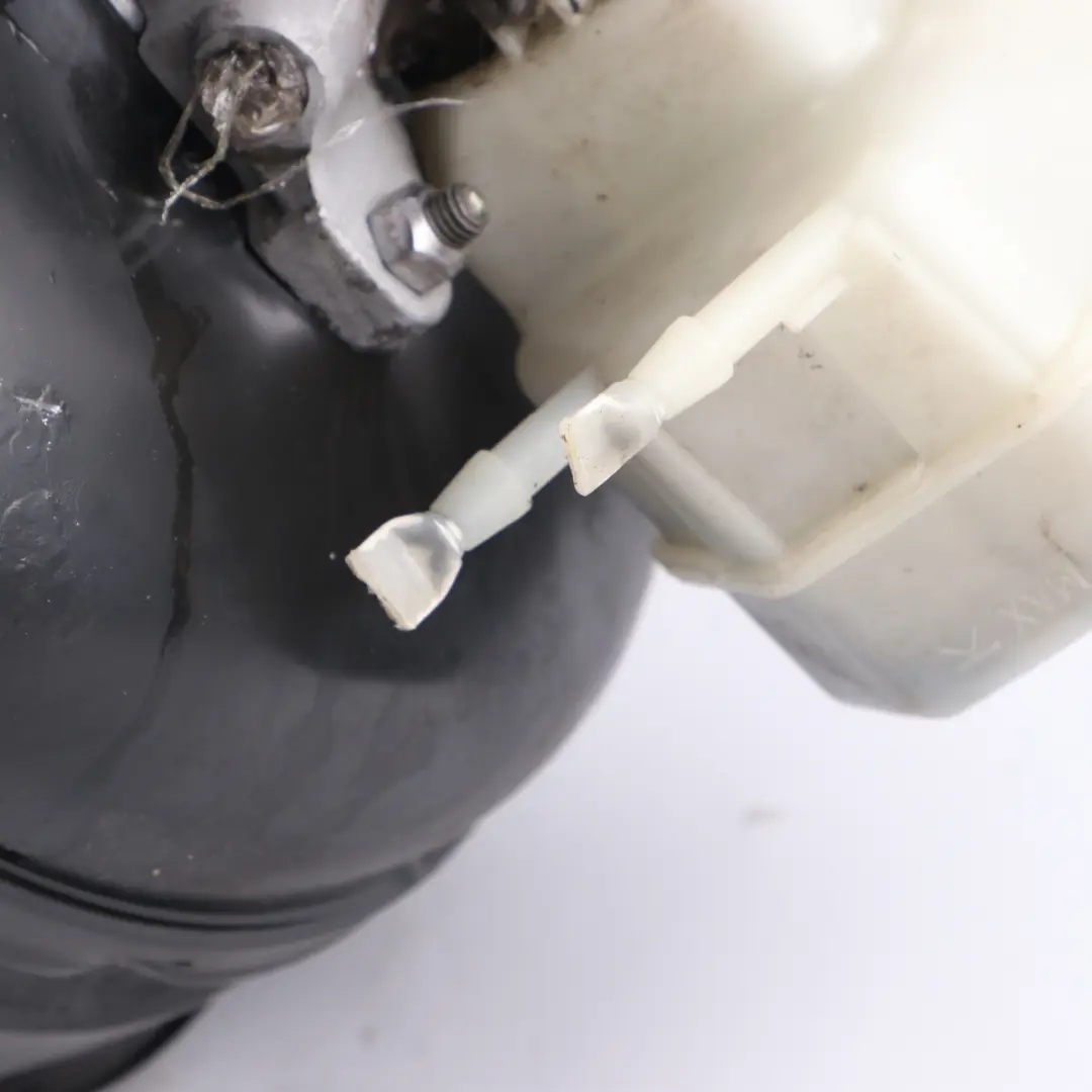 Brake Booster Servo Master Cylinder A9064300908 to Mercedes Sprinter W906 with Part number A0004312127 Mercedes Sprinter W906 Brake Booster Servo Master Cylinder A9064300908 - SKU rhd-A0004312127-1 - Part number A0004312127