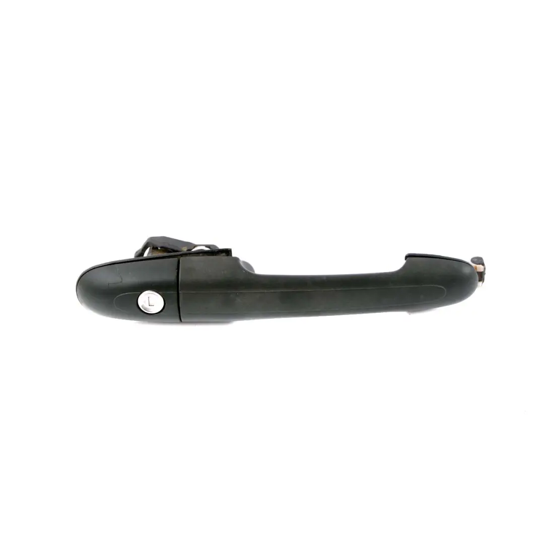 Maniglia anteriore destra Esterno primerizzato per Mercedes Vito W639 con numero di parte A0007602459 Mercedes Vito W639 Maniglia anteriore destra Esterno primerizzato - SKU A0007602459 - Numero di parte A0007602459