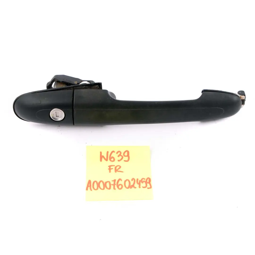 Maniglia anteriore destra Esterno primerizzato per Mercedes Vito W639 con numero di parte A0007602459 Mercedes Vito W639 Maniglia anteriore destra Esterno primerizzato - SKU A0007602459 - Numero di parte A0007602459