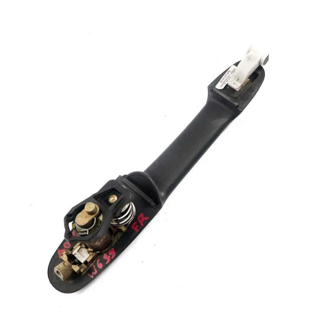 Mercedes-Benz Vito W639 Front Right O/S Door Outside Handle Primed to with Part number A0007602559 Mercedes-Benz Vito W639 Front Right O/S Door Outside Handle Primed - SKU rhd-A0007602559-1 - Part number A0007602559