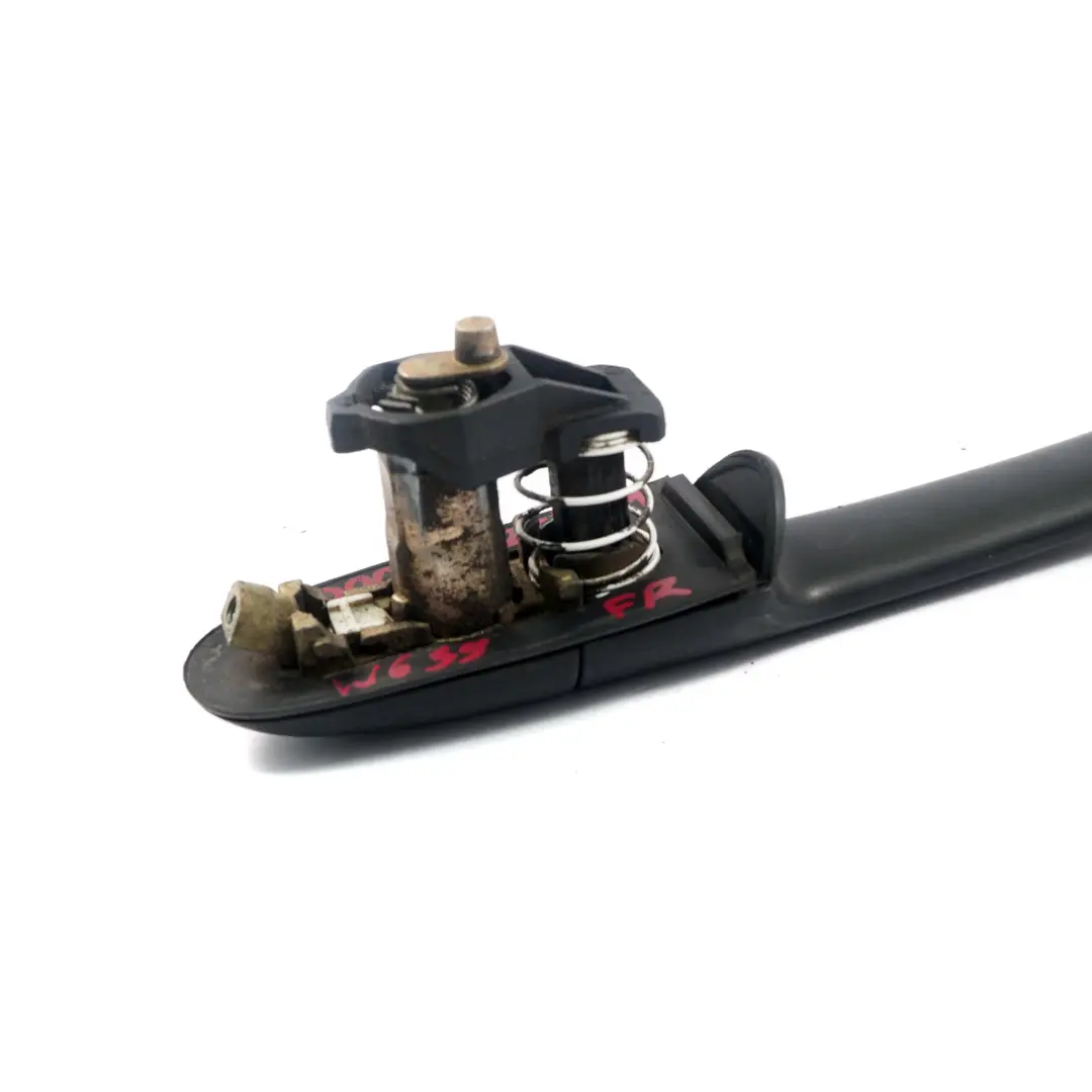 Mercedes-Benz Vito W639 Front Right O/S Door Outside Handle Primed to with Part number A0007602559 Mercedes-Benz Vito W639 Front Right O/S Door Outside Handle Primed - SKU rhd-A0007602559-1 - Part number A0007602559