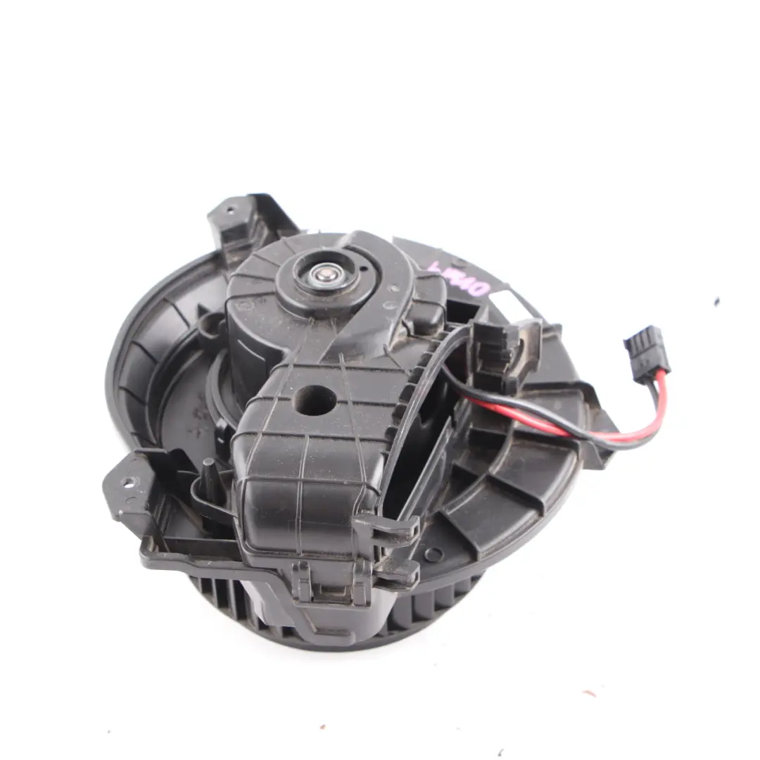 W907 W910 Heater Blower Motor Fan Diesel to Mercedes Sprinter with Part number A0008308002 Mercedes Sprinter W907 W910 Heater Blower Motor Fan Diesel - SKU rhd-A0008308002 - Part number A0008308002
