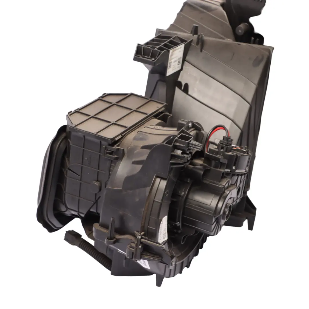 W907 W910 Heater Radiator Air Conditioning Matrix Unit to Mercedes with Part number A0008308702 Mercedes W907 W910 Heater Radiator Air Conditioning Matrix Unit - SKU rhd-A0008308702 - Part number A0008308702