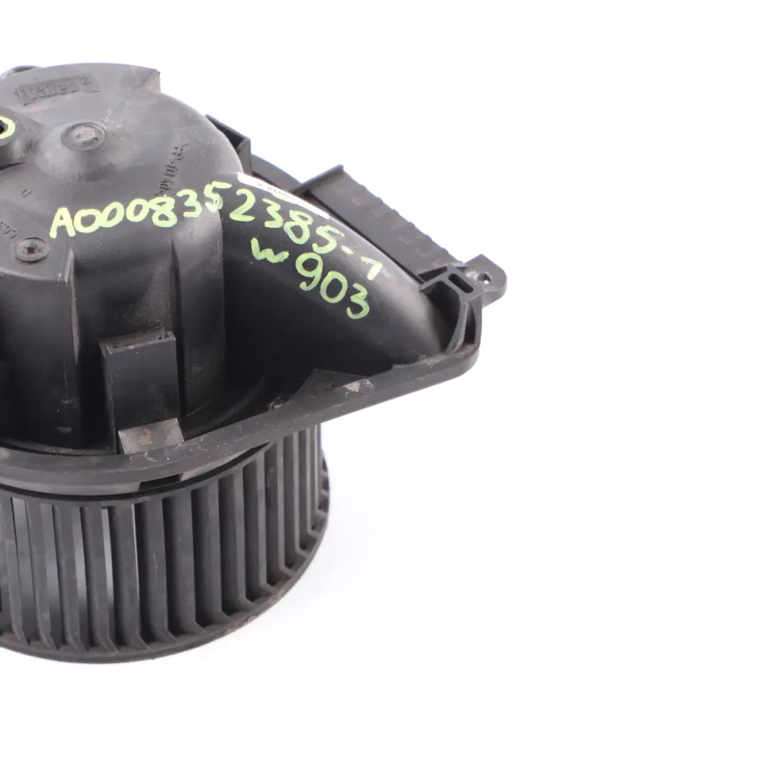 W901 W903 W905 Heater Blower Motor Fan Diesel to Mercedes Sprinter with Part number A0008352385 Mercedes Sprinter W901 W903 W905 Heater Blower Motor Fan Diesel - SKU rhd-A0008352385-1 - Part number A0008352385