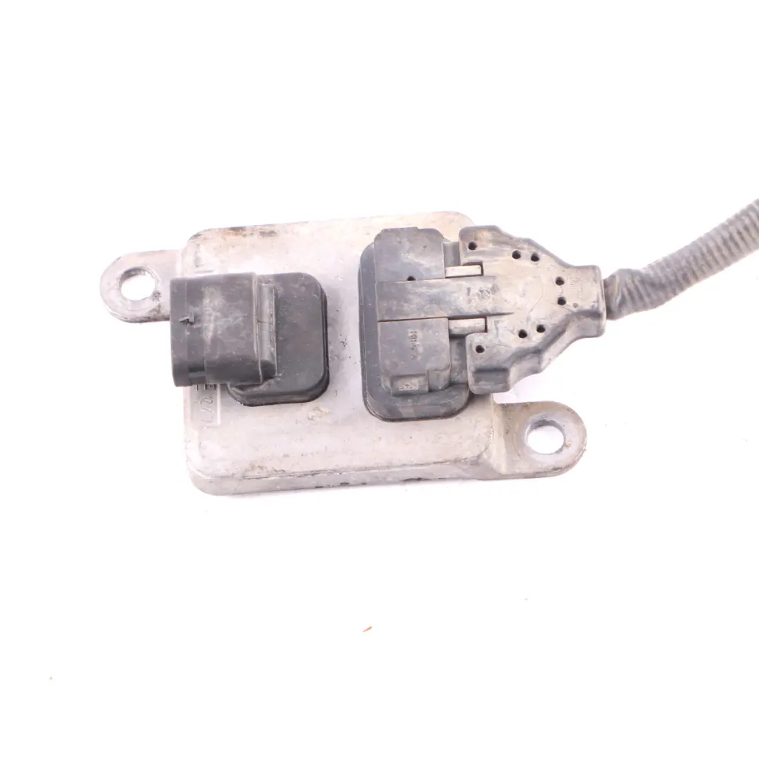 W292 W447 W906 Nox Oxygen Sensor to Mercedes W166 W205 W213 W238 with Part number A0009059703 Mercedes W166 W205 W213 W238 W292 W447 W906 Nox Oxygen Sensor - SKU rhd-A0009059703 - Part number A0009059703