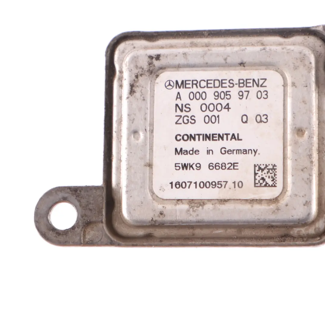 W292 W447 W906 Nox Oxygen Sensor to Mercedes W166 W205 W213 W238 with Part number A0009059703 Mercedes W166 W205 W213 W238 W292 W447 W906 Nox Oxygen Sensor - SKU rhd-A0009059703 - Part number A0009059703