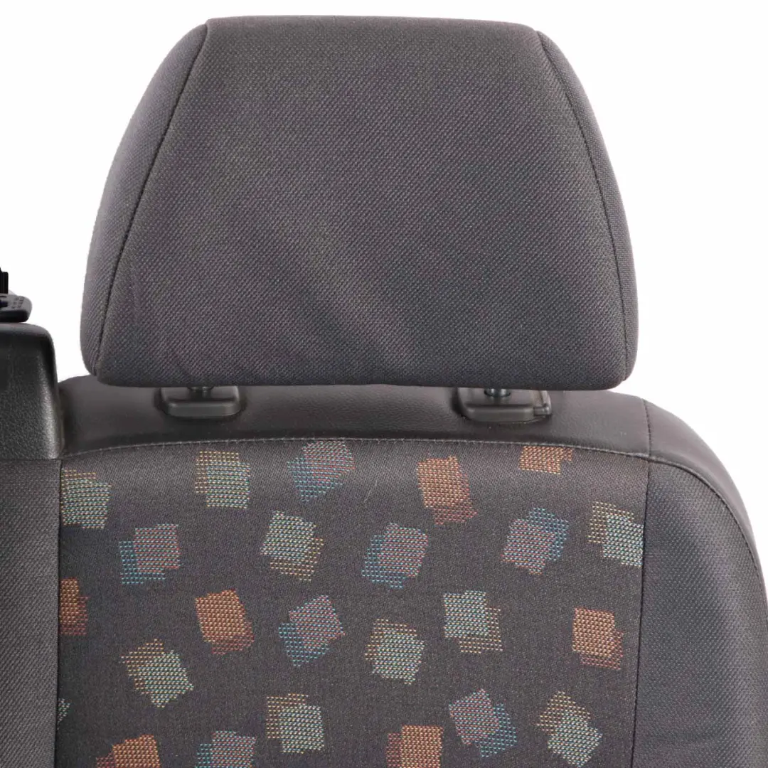 Mercedes-Benz Vito W639 Vordersitz Rechts Lehne Bezug Stoff Mateo Anthrazit für mit Teilenummer A0009105307 Mercedes-Benz Vito W639 Vordersitz Rechts Lehne Bezug Stoff Mateo Anthrazit - SKU rhd-A0009105307 - Teilenummer A0009105307