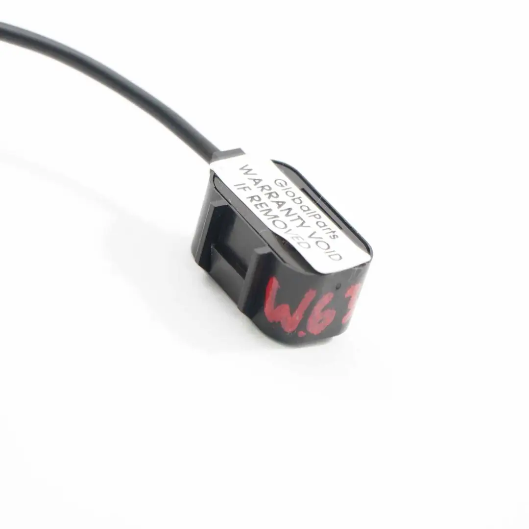 Mikrofon Głośnomówiący do Mercedes W639 W906 o numerze A0018204535 Mercedes W639 W906 Mikrofon Głośnomówiący - SKU A0018204535 - Numer Części A0018204535