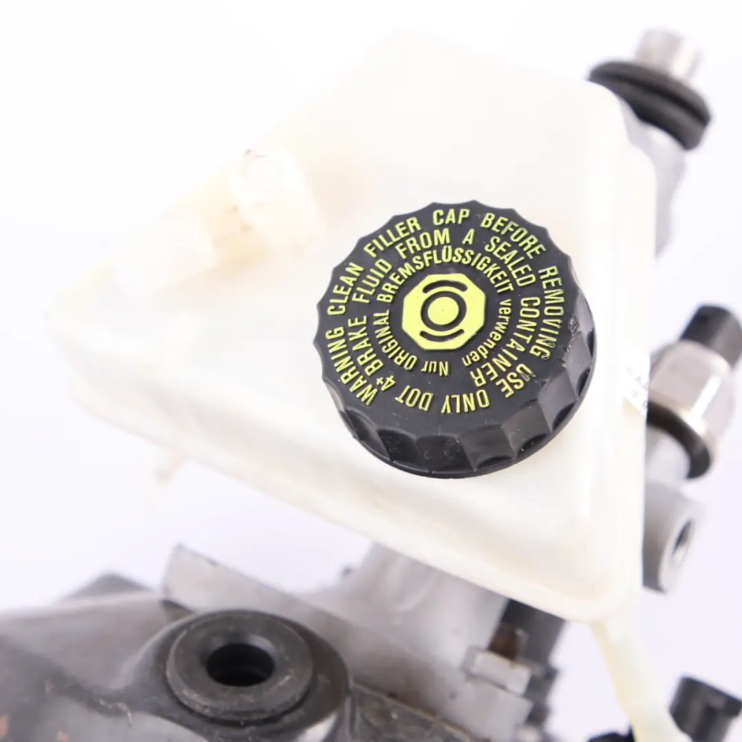 Brake Servo Master Cylinder Braking Booster to Mercedes W203 C209 with Part number A0054305030 Mercedes W203 C209 Brake Servo Master Cylinder Braking Booster - SKU rhd-A0054305030 - Part number A0054305030