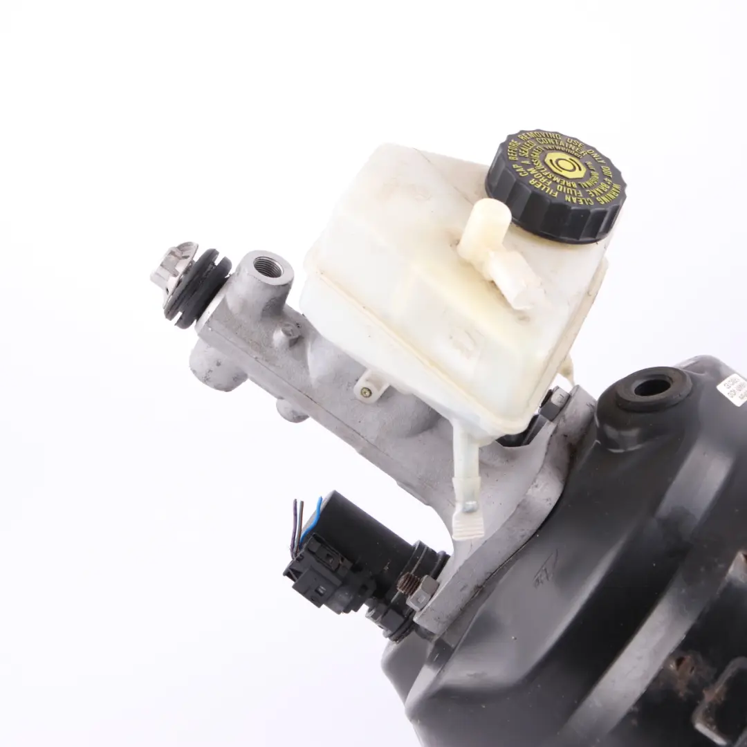  Mercedes-Benz C CLC Class CL203 W203 Brake Servo Master Cylinder A0054304930 - SKU rhd-A0054309701 - Part number A0054309701