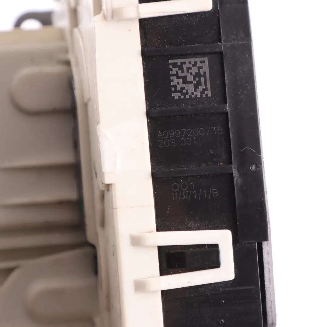 Front Left N/S Door Lock Mechanism Actuator A0997200735 to Mercedes W204 W212 with Part number A2047203735 Mercedes W204 W212 Front Left N/S Door Lock Mechanism Actuator A0997200735 - SKU rhd-A0997200735 - Part number A2047203735